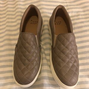 NWOT brand new shoes, never worn